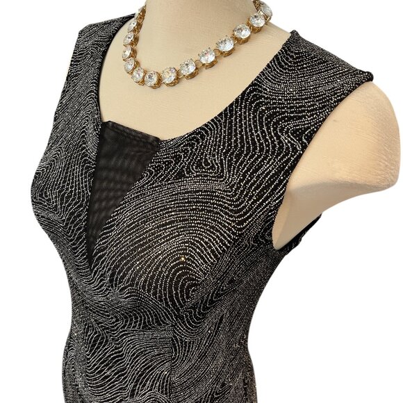 OLIVIA MATTHEWS Long Gown Size Medium Glittery Fabric Bodycon Plunge Flare Hem - Picture 5 of 13